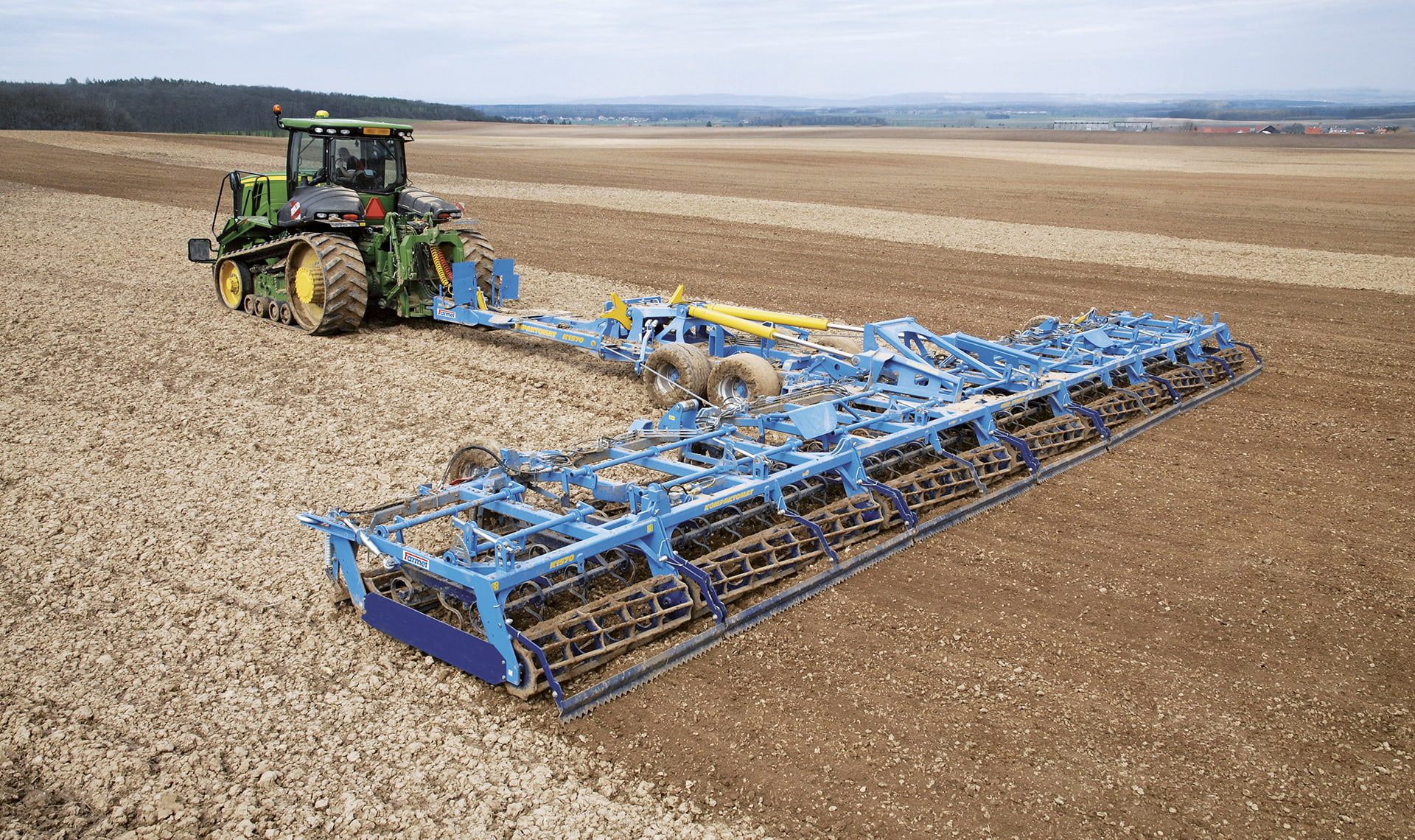 Машины для обработки почвы в засушливых условиях